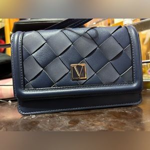 EXTRA SMALL DARK BLUE WOVEN HAND BAG